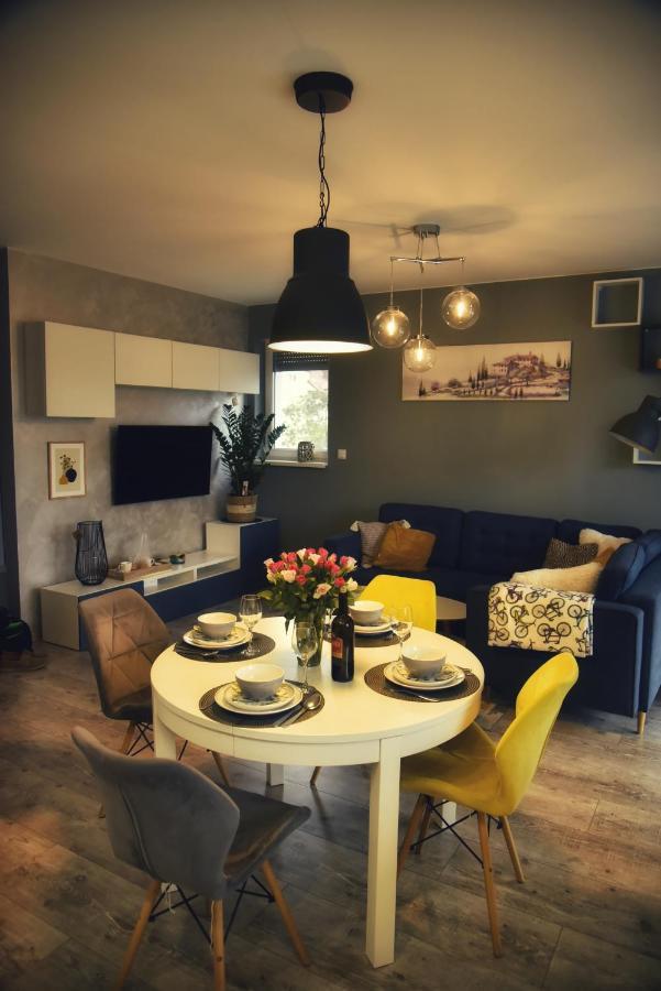 Apartament Na Zielonej Z Tarasem Apartment Пила Екстериор снимка